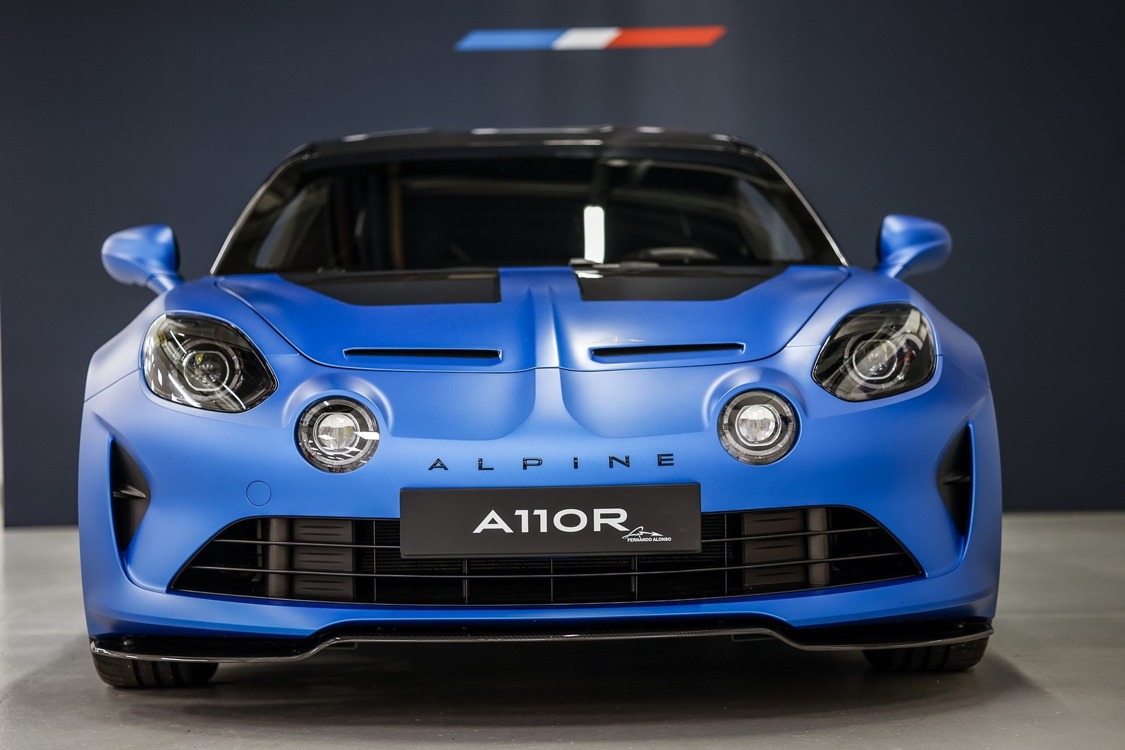 Alpine A110 R Price Tag Is a Six-Digit Affair, Fernando Alonso Edition ...