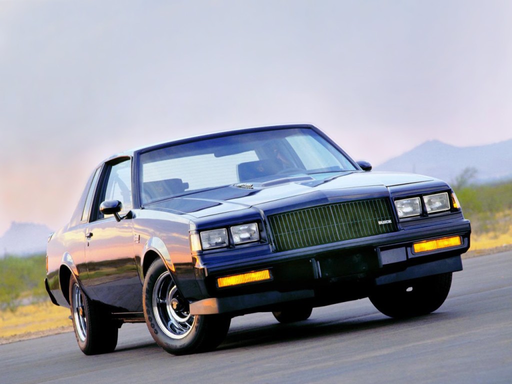 Auto Evolution: From American Stalwart to a Glorified Opel - The Buick Regal  Story - autoevolution