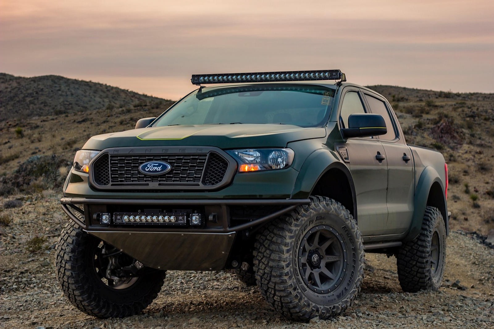 2015 - [Ford] Everest / Ranger restylé - Page 4 Baja-forged-ford-ranger-is-the-perfect-substitute-for-the-missing-raptor-version_1
