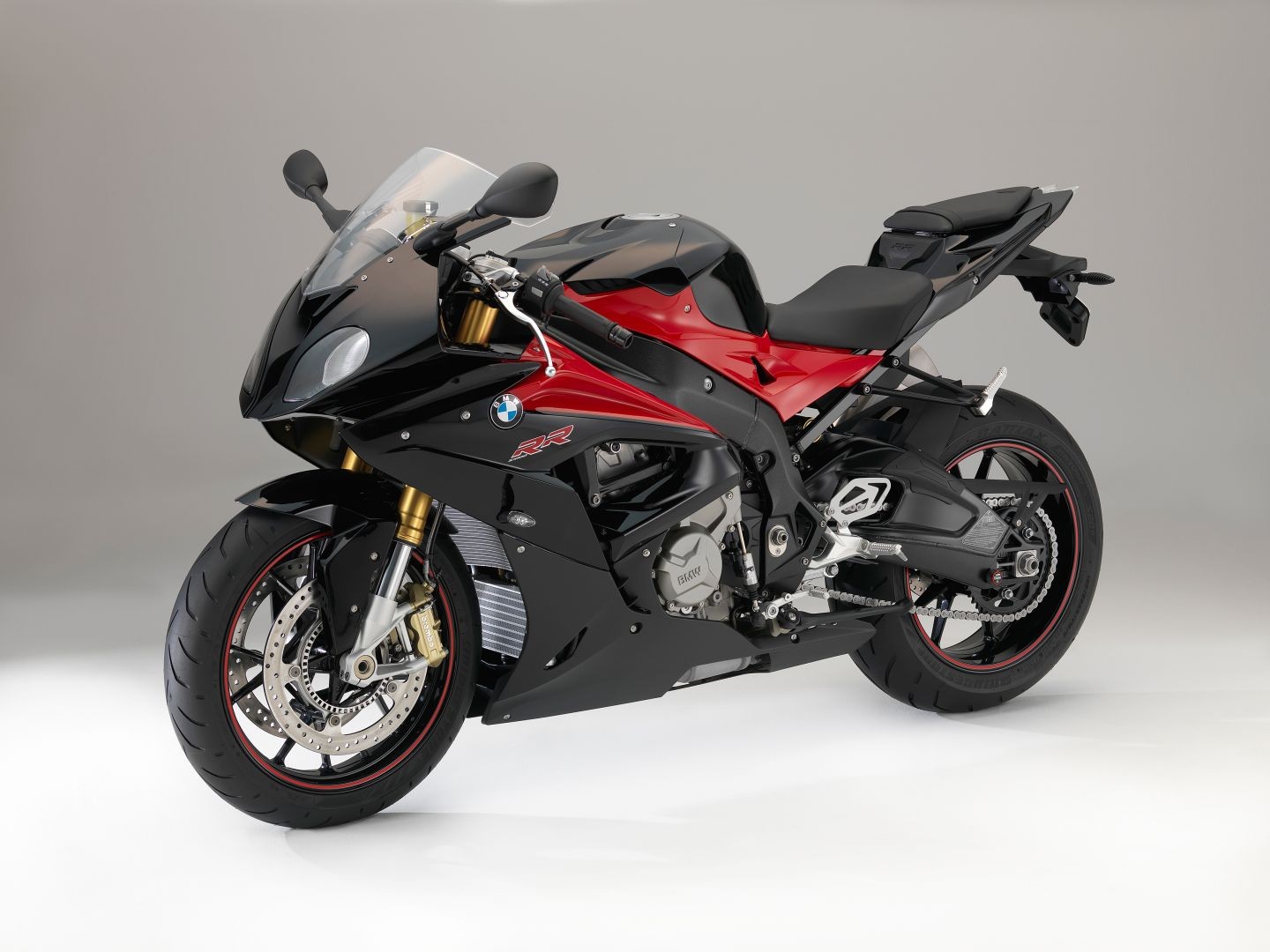 BMW Motorcycles Get Upgraded Colors and New Features for 2016 ...