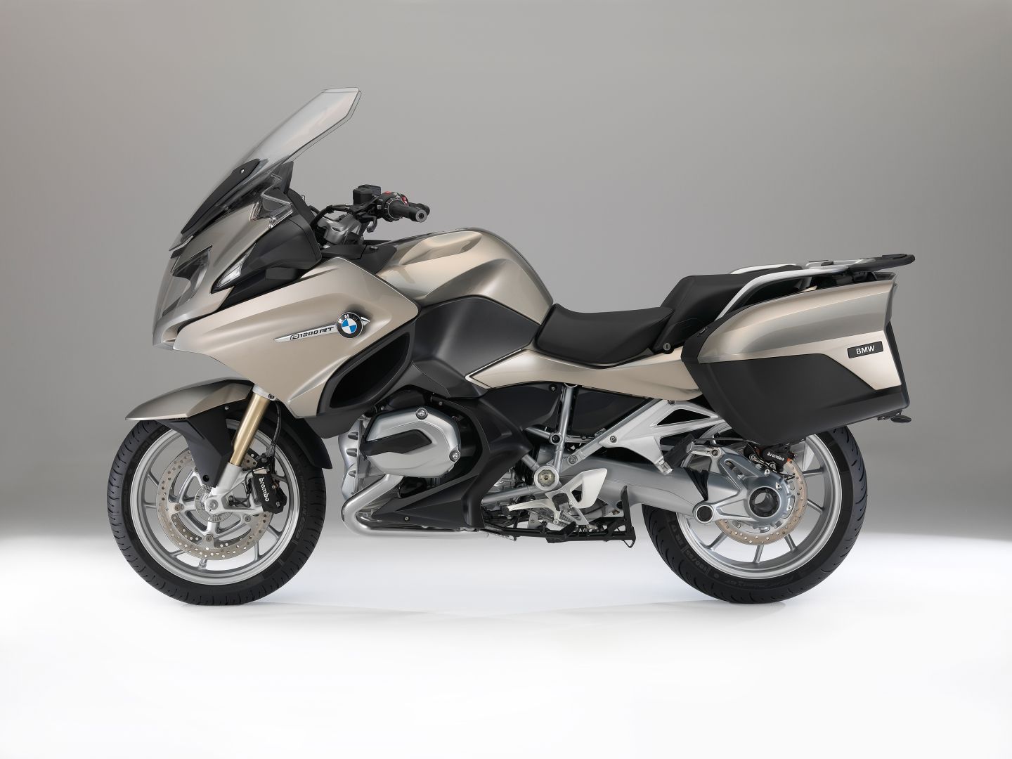 BMW Motorcycles Get Upgraded Colors and New Features for ...