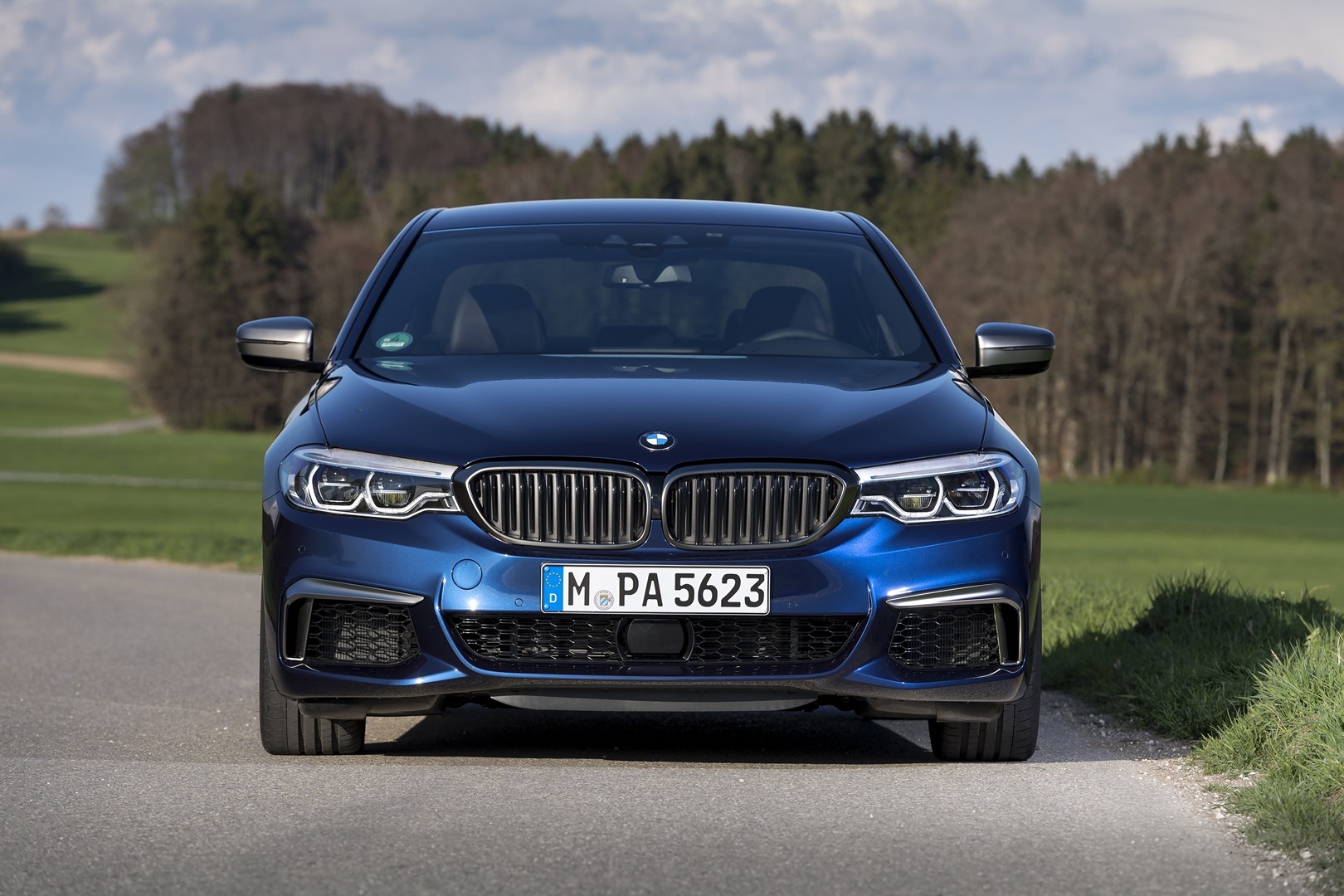 https://s1.cdn.autoevolution.com/images/news/gallery/bmw-squeezes-out-more-power-from-x3-m40i-x4-m40i-m550i-xdrive-in-the-us_10.jpg