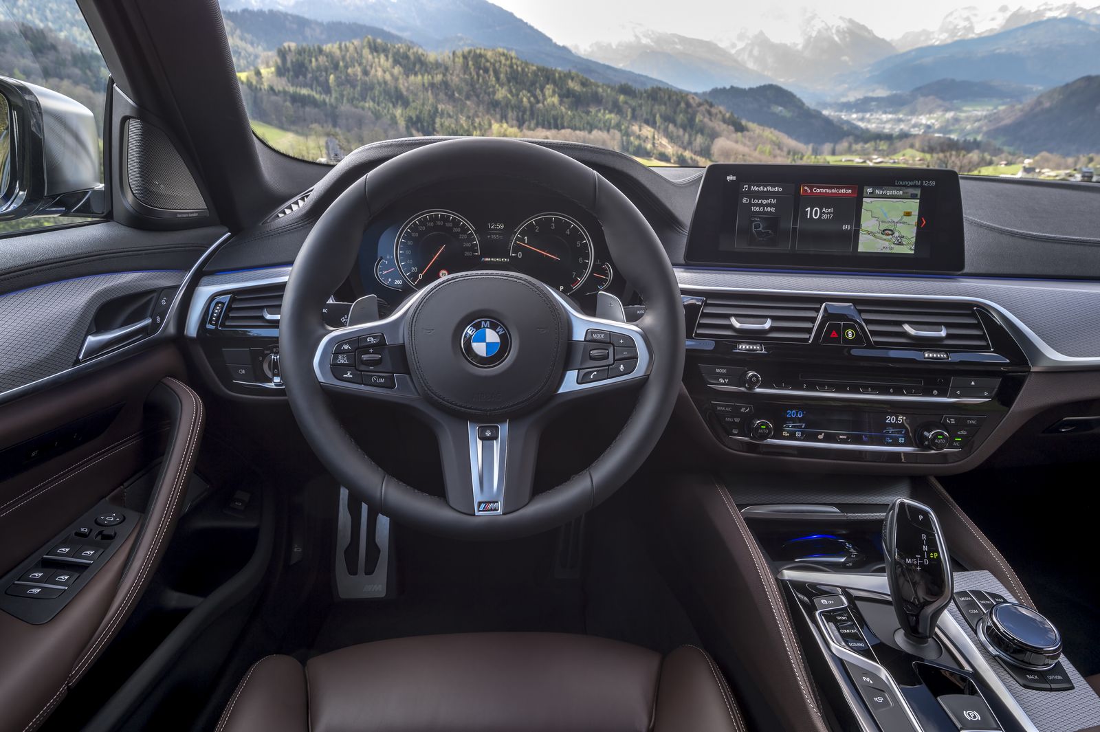 https://s1.cdn.autoevolution.com/images/news/gallery/bmw-squeezes-out-more-power-from-x3-m40i-x4-m40i-m550i-xdrive-in-the-us_14.jpg