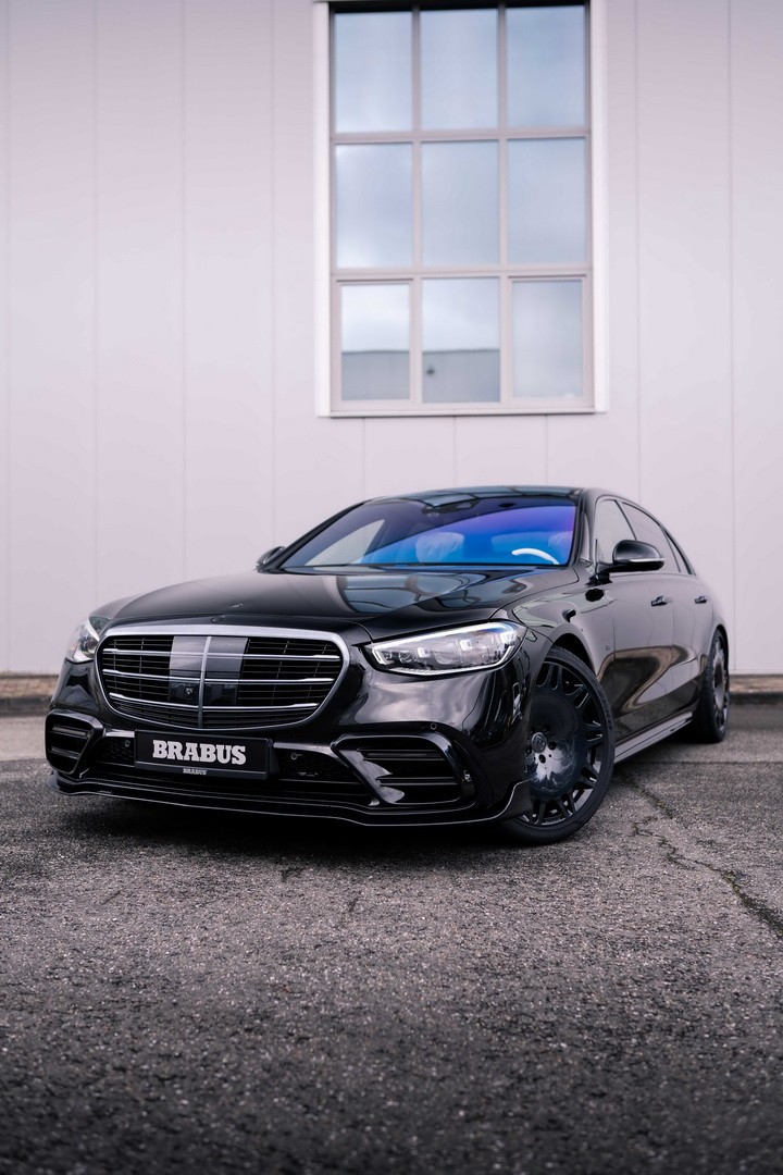 Brabus’s New 493-HP Mercedes S-Class Is an Elite Luxury Car With a ...