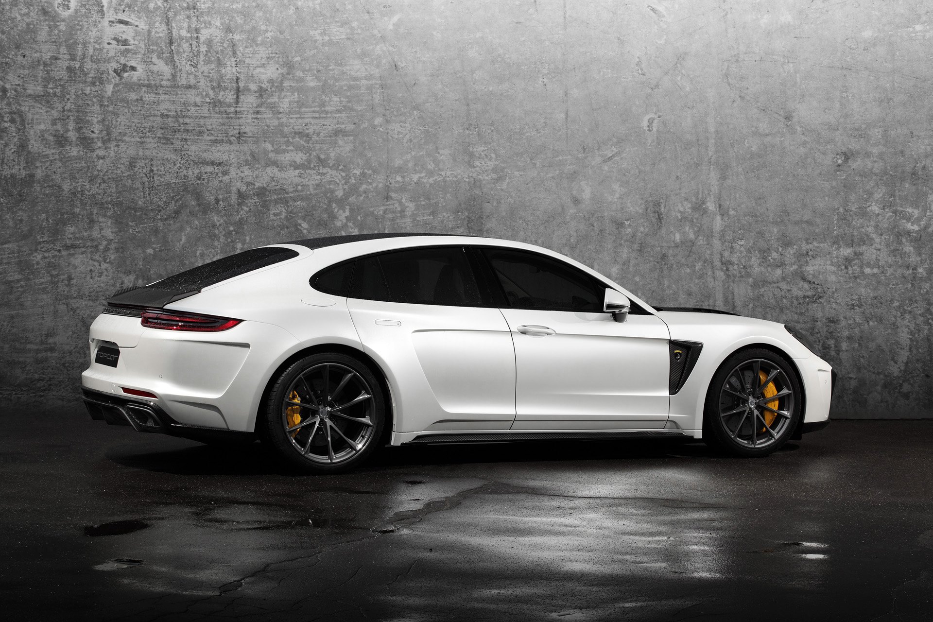 Carbon Fiber Kit For 2017 Panamera Turbo Presented By Topcar Has