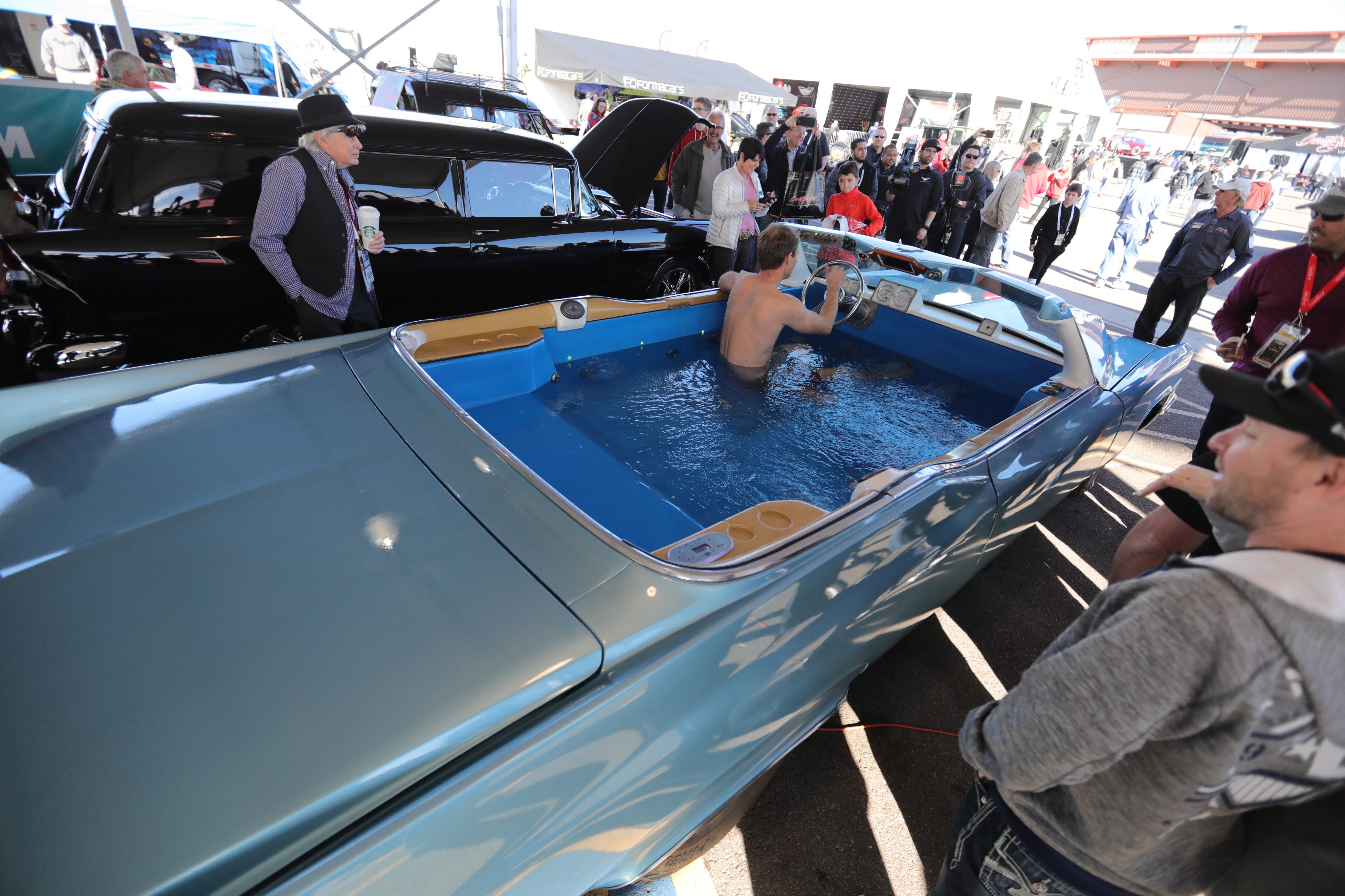 Carpool Deville Is The World’s Fastest And Poshest Hot Tub A Dream Come True Autoevolution