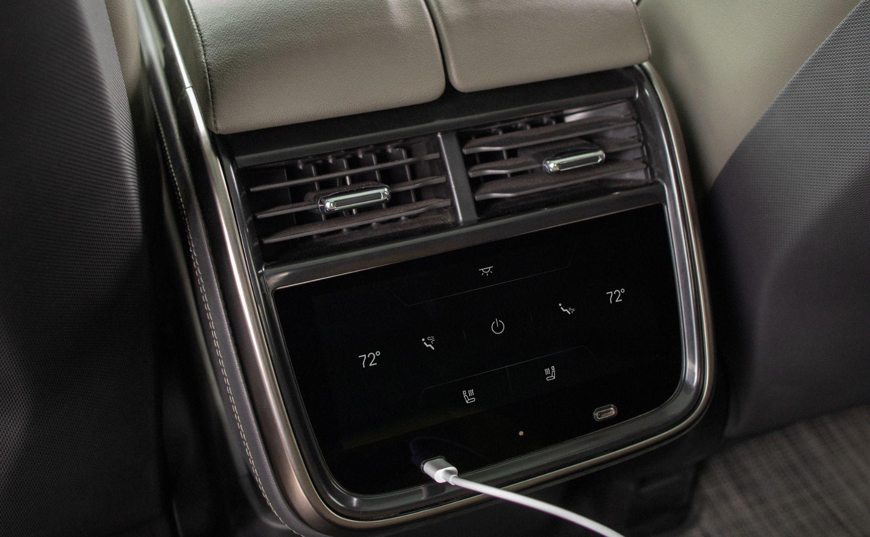 Climb Inside the Rivian R1T and Discover Its Clever Interior Design ...