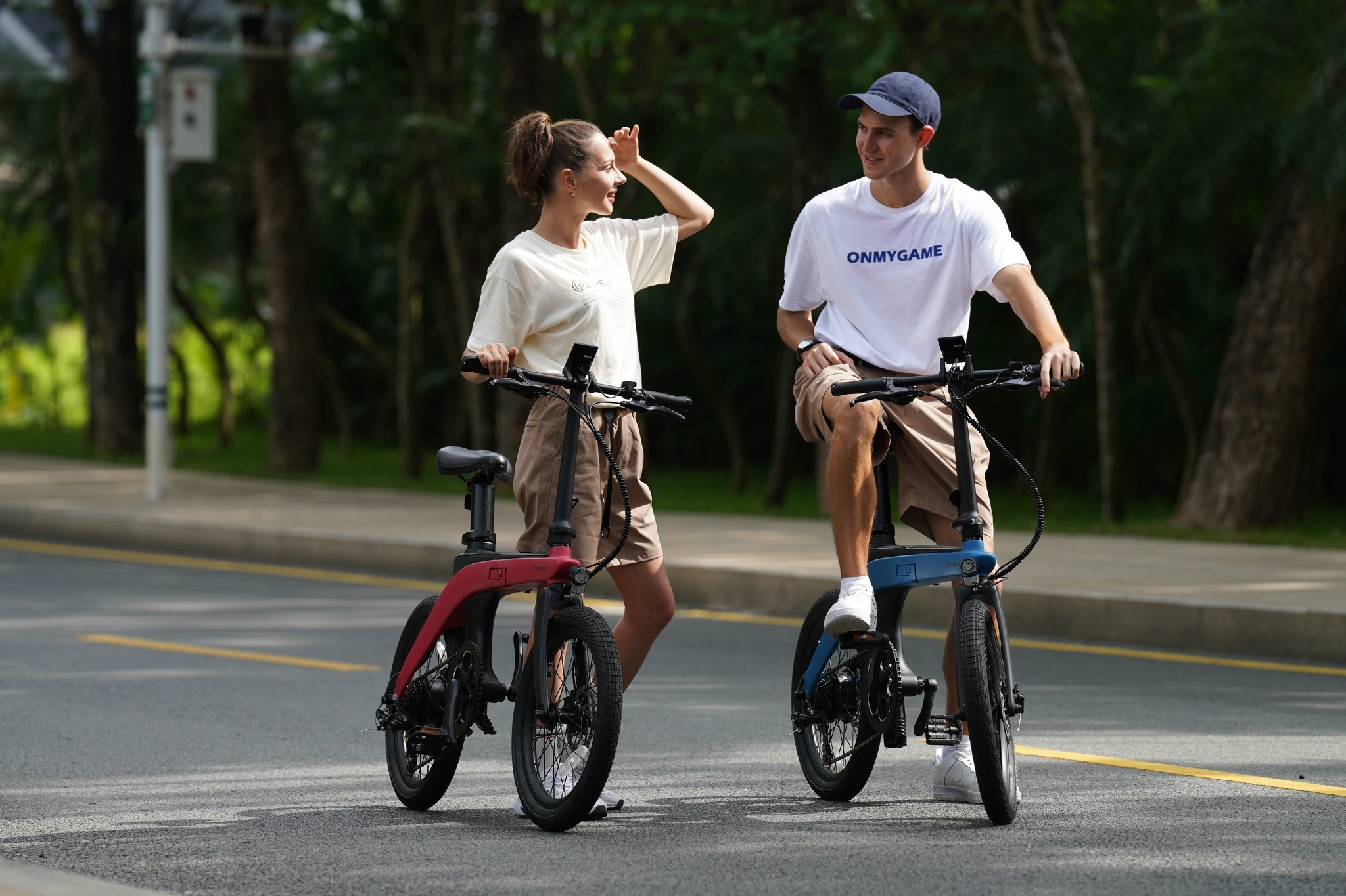 Compact, Folding Wowcat Electric Bike Is Made for the Fashionable Urban ...