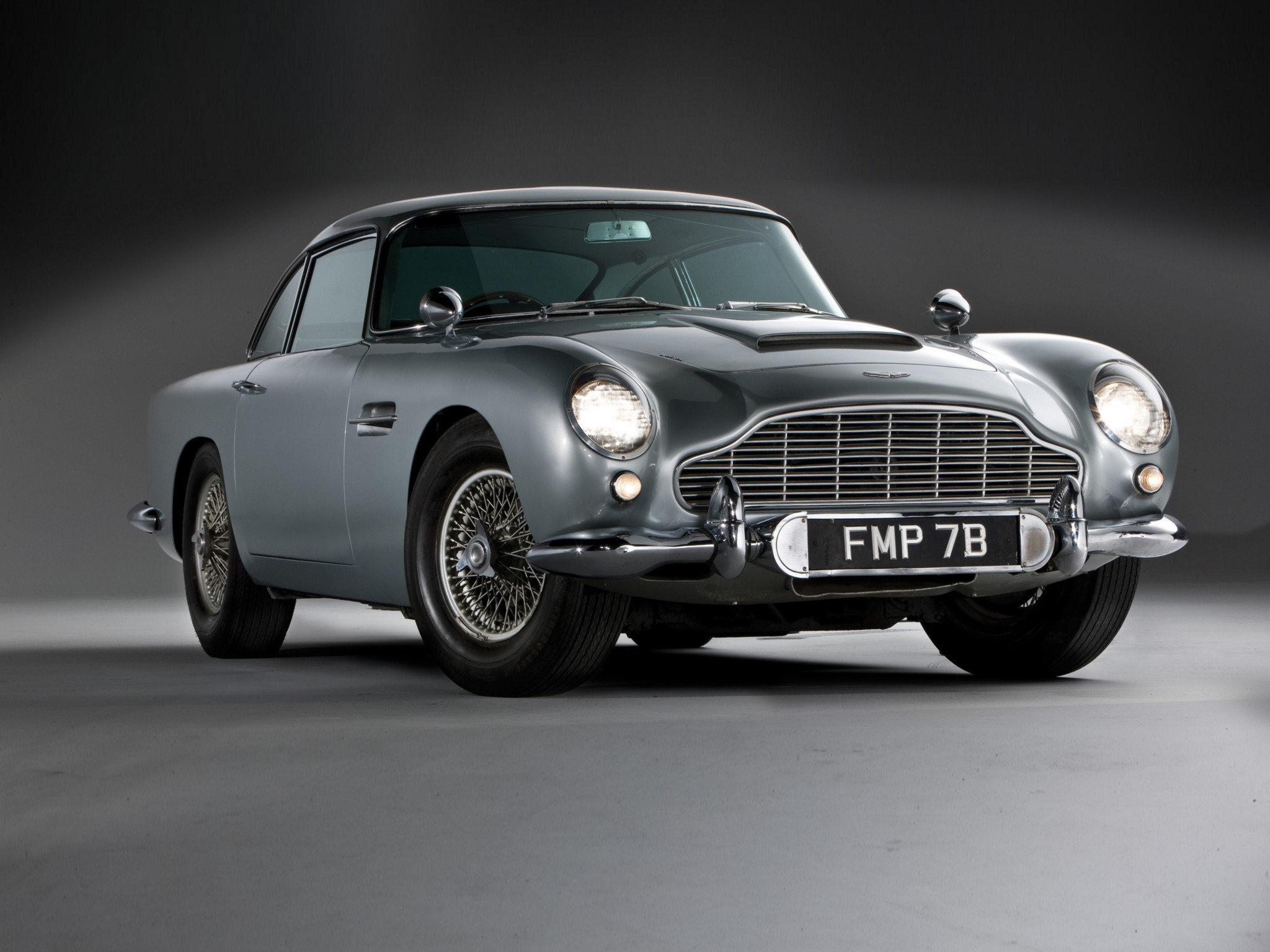 Coolest James Bond Car. Ever. - autoevolution