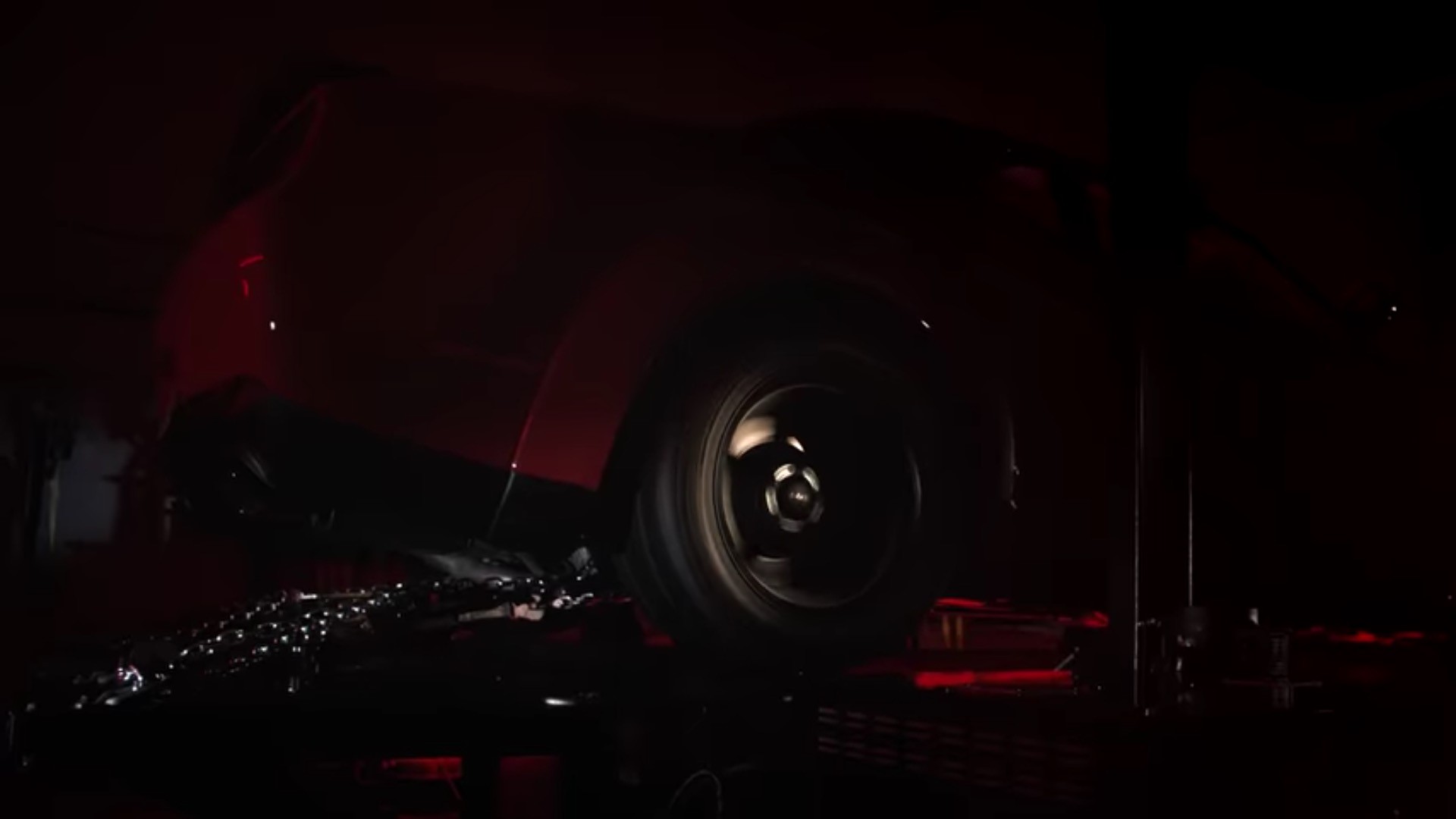 Dodge Teases 2018 Challenger SRT Demon Specs: 757 HP, 700+ Lb-Ft, 10.5s ...