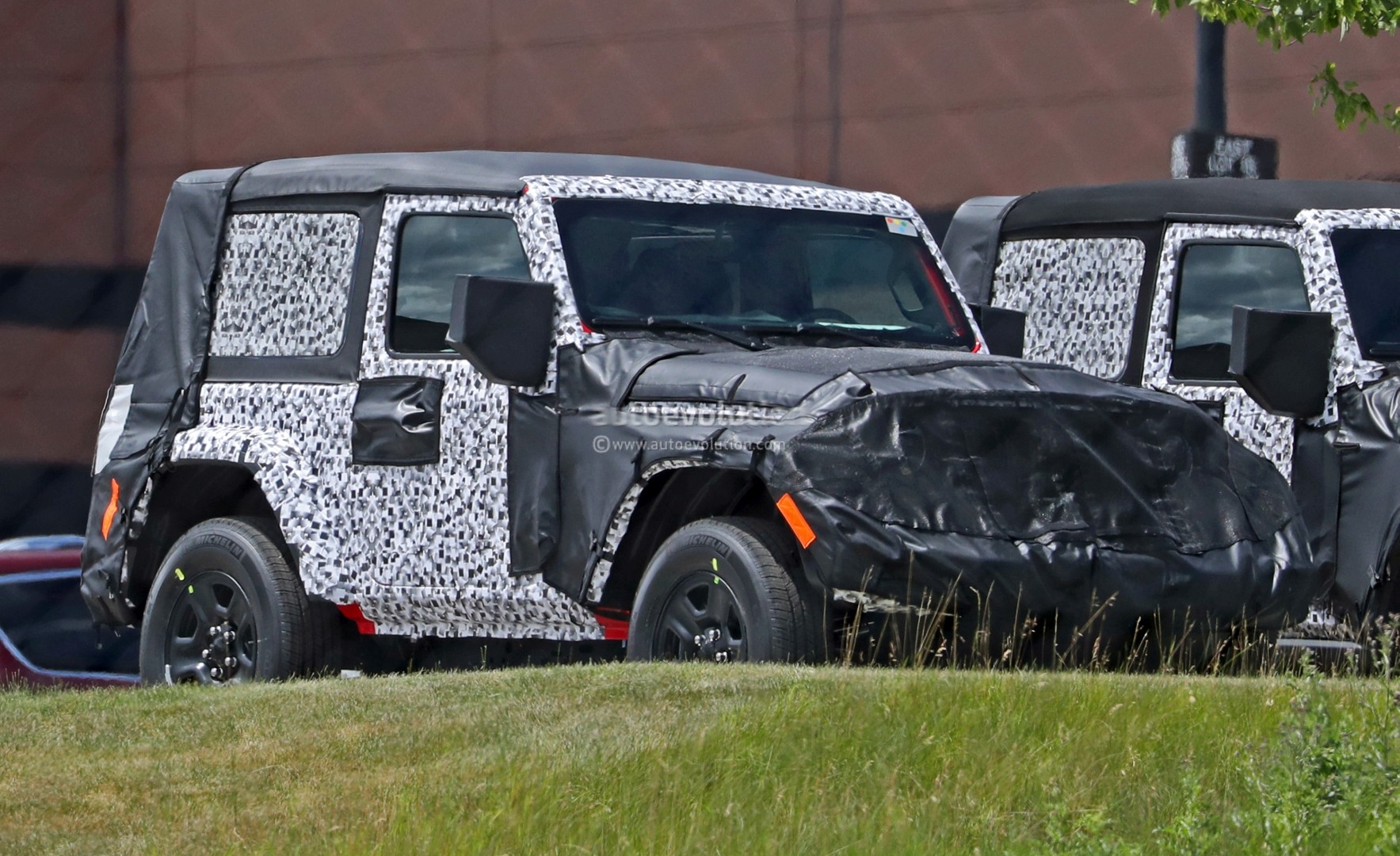 Diesel-Powered Jeep Wrangler (JL) Is Go For 2019MY, Two-Door Sahara  Discontinued - autoevolution