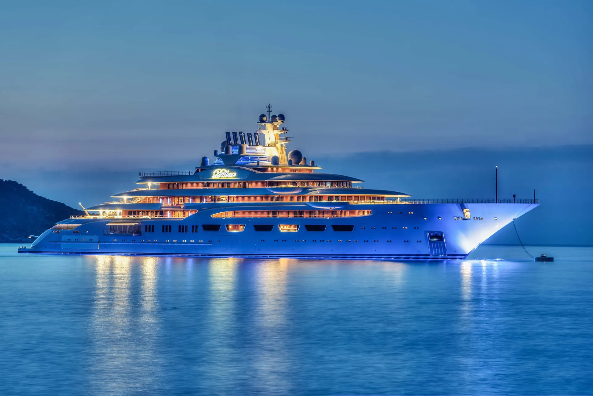 russian billionaire with yacht
