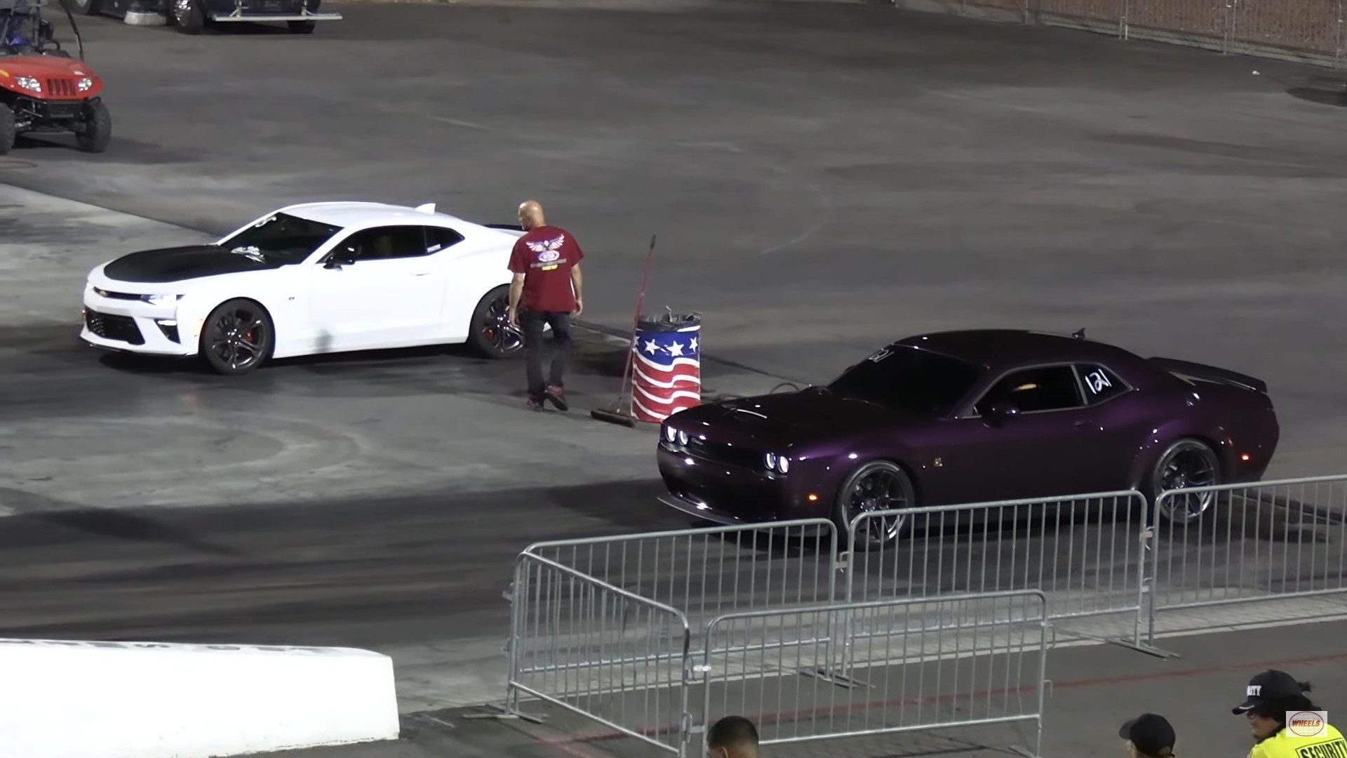 Dodge Challenger Scat Pack Drags Chevy Camaro SS, It’s Close but Not ...