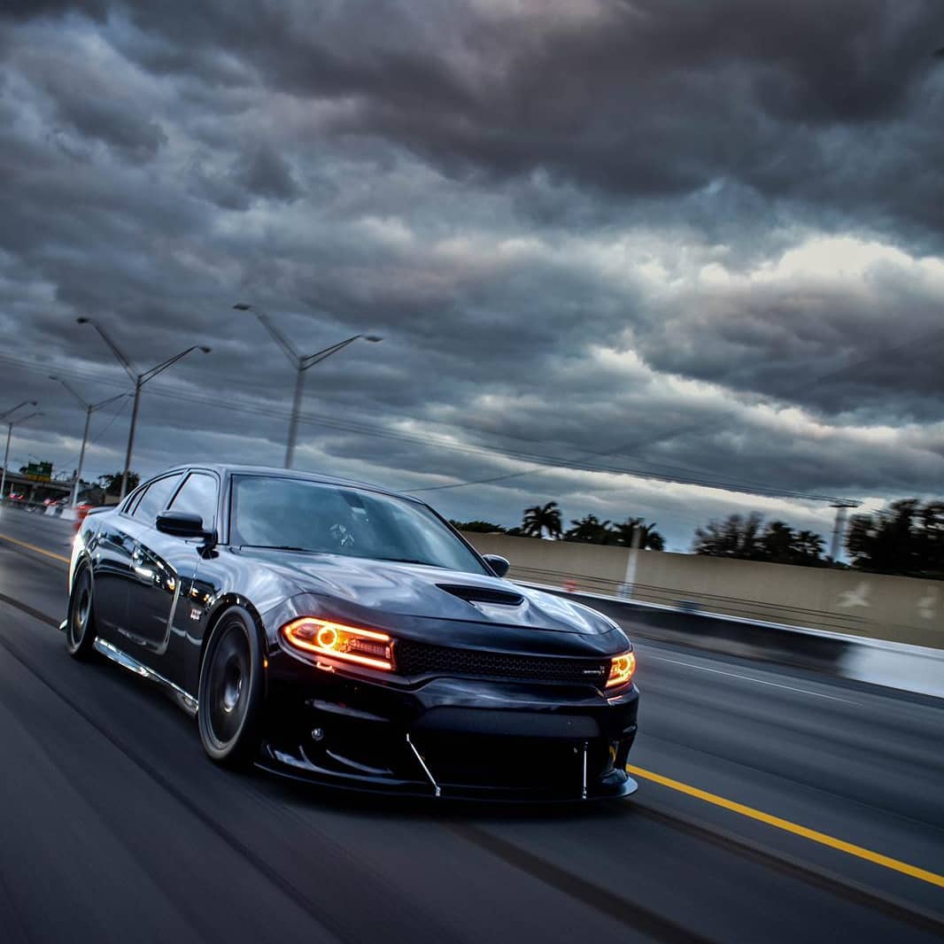 Dodge Charger "Black Bomb" Is a Meaty Scat Pack autoevolution