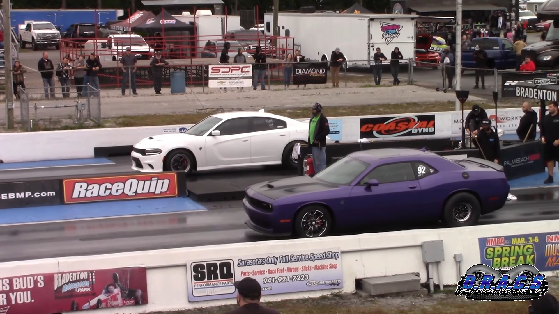 Dodge Charger Hellcat Drags Challenger, Record Trackhawk, F-150, and ...