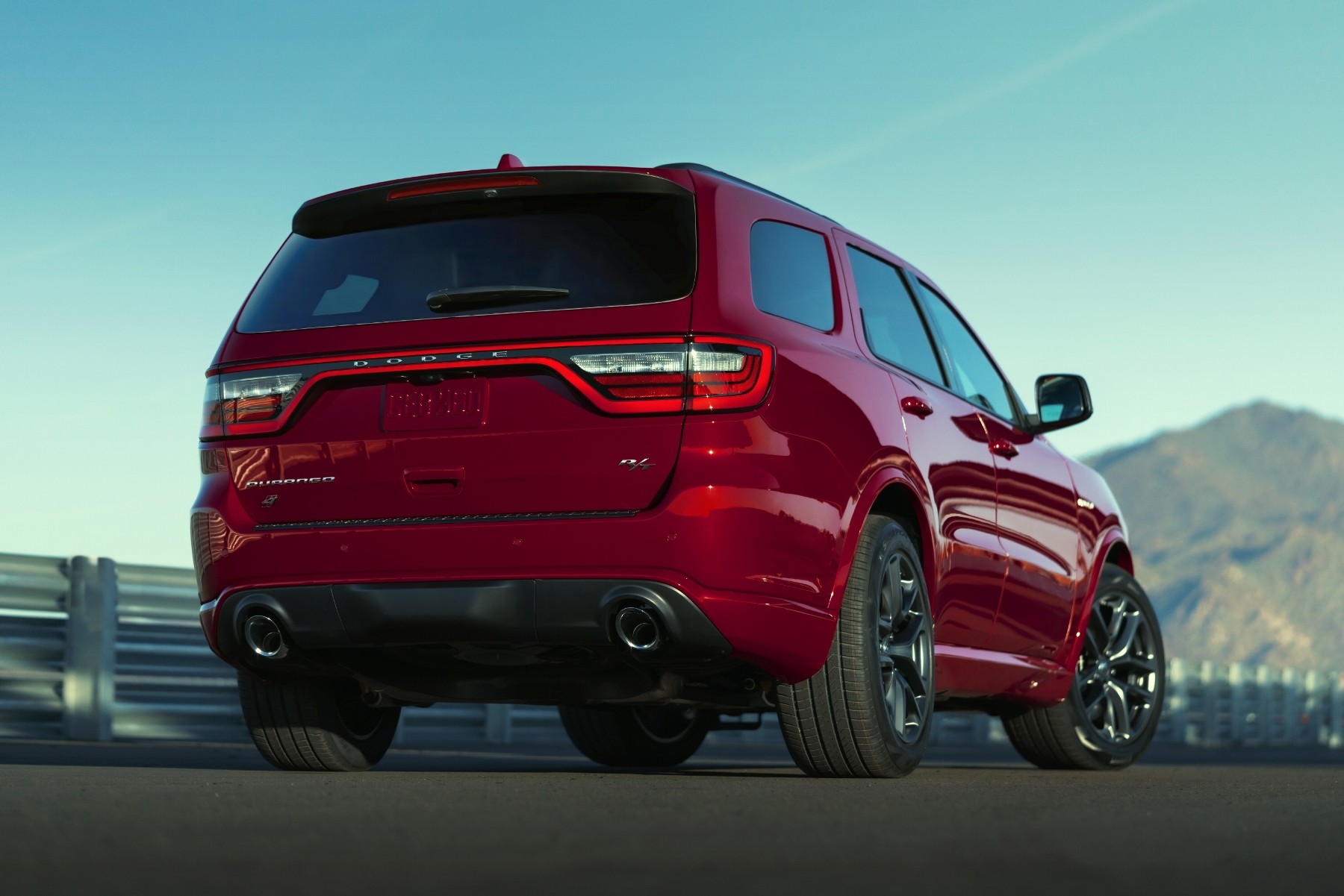 Dodge Spruces Up Durango R/T With HEMI Orange Appearance Package
