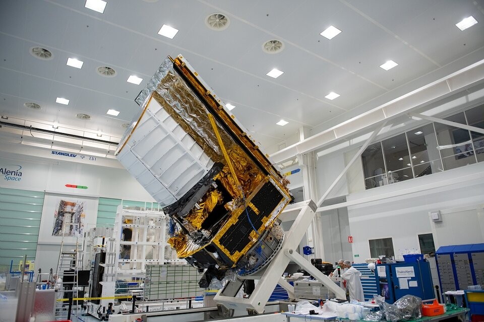 ESA’s Euclid Telescope Goes Through Extreme Space Testing Before
