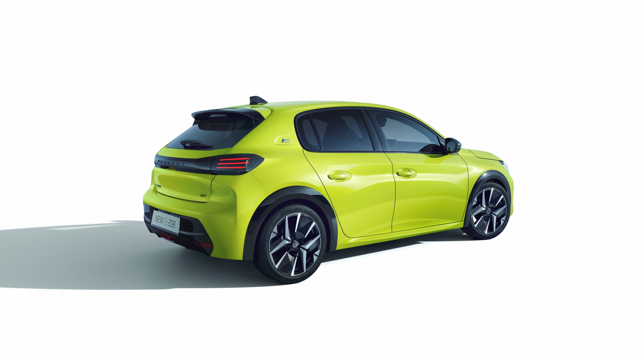 France September 2023: Peugeot 208 keeps Renault Clio at bay in market  slowing down its growth – Best Selling Cars Blog