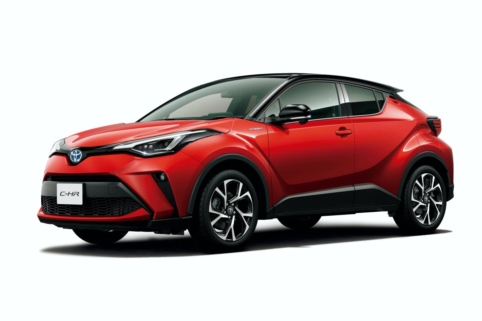 Facelifted Toyota CHR Receives Gazoo Racing Goodies In