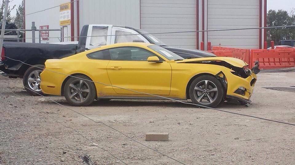 Ford mustang crashes #3