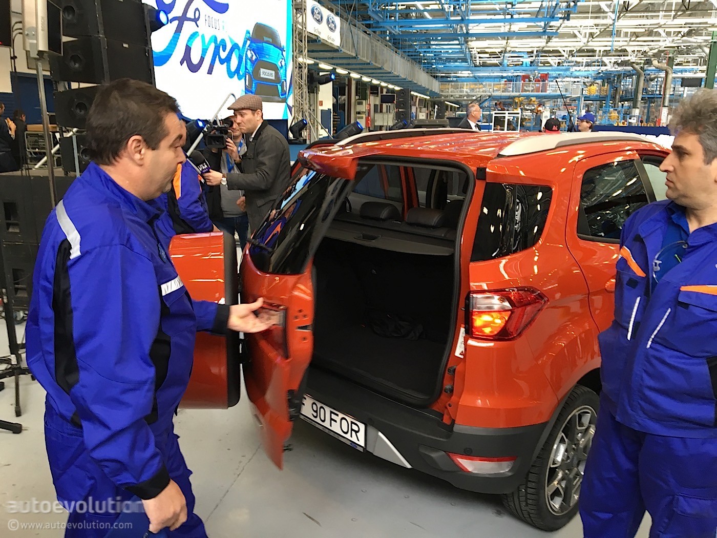 Ford Craiova Gears Up For EcoSport Production In Fall 2017 ...