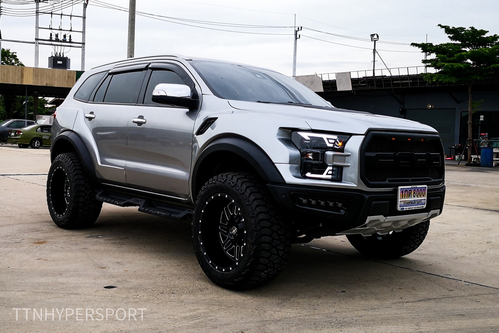 Ford Everest “f 150 Raptor” By Ttn Hypersport Is Thai Tuning At Its