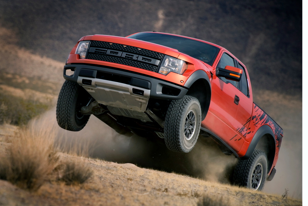 Ford Introduces F-150 SVT Raptor Off-road Truck - autoevolution