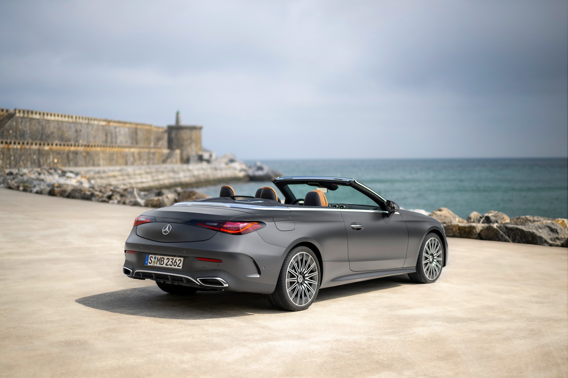 Fresh Mercedes-Benz CLE Cabriolet Will Enjoy 2024's Summer With Poise and  Elegance - autoevolution