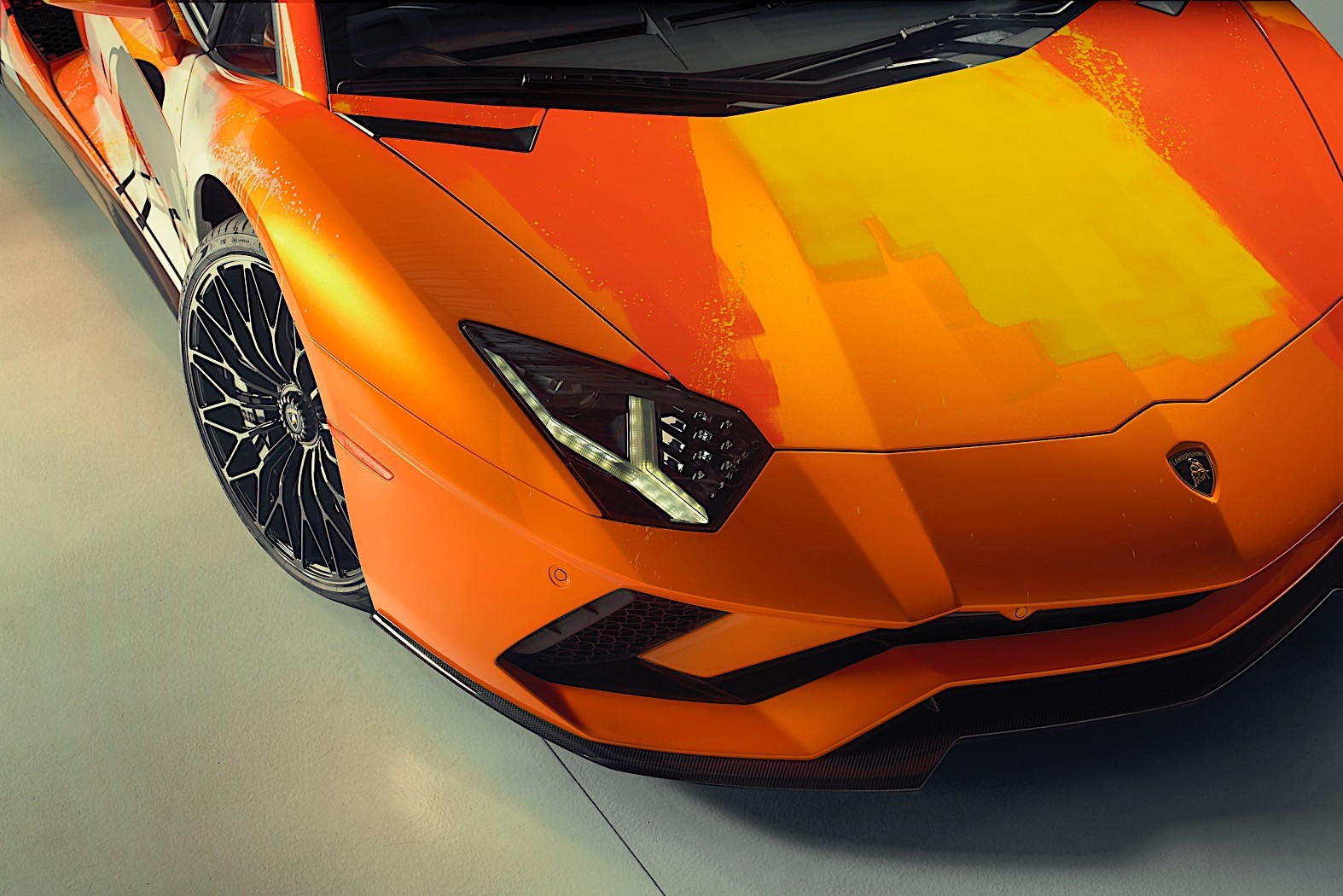 Fresh Prince of Street Art Gives the Lamborghini Aventador S Pop Art ...