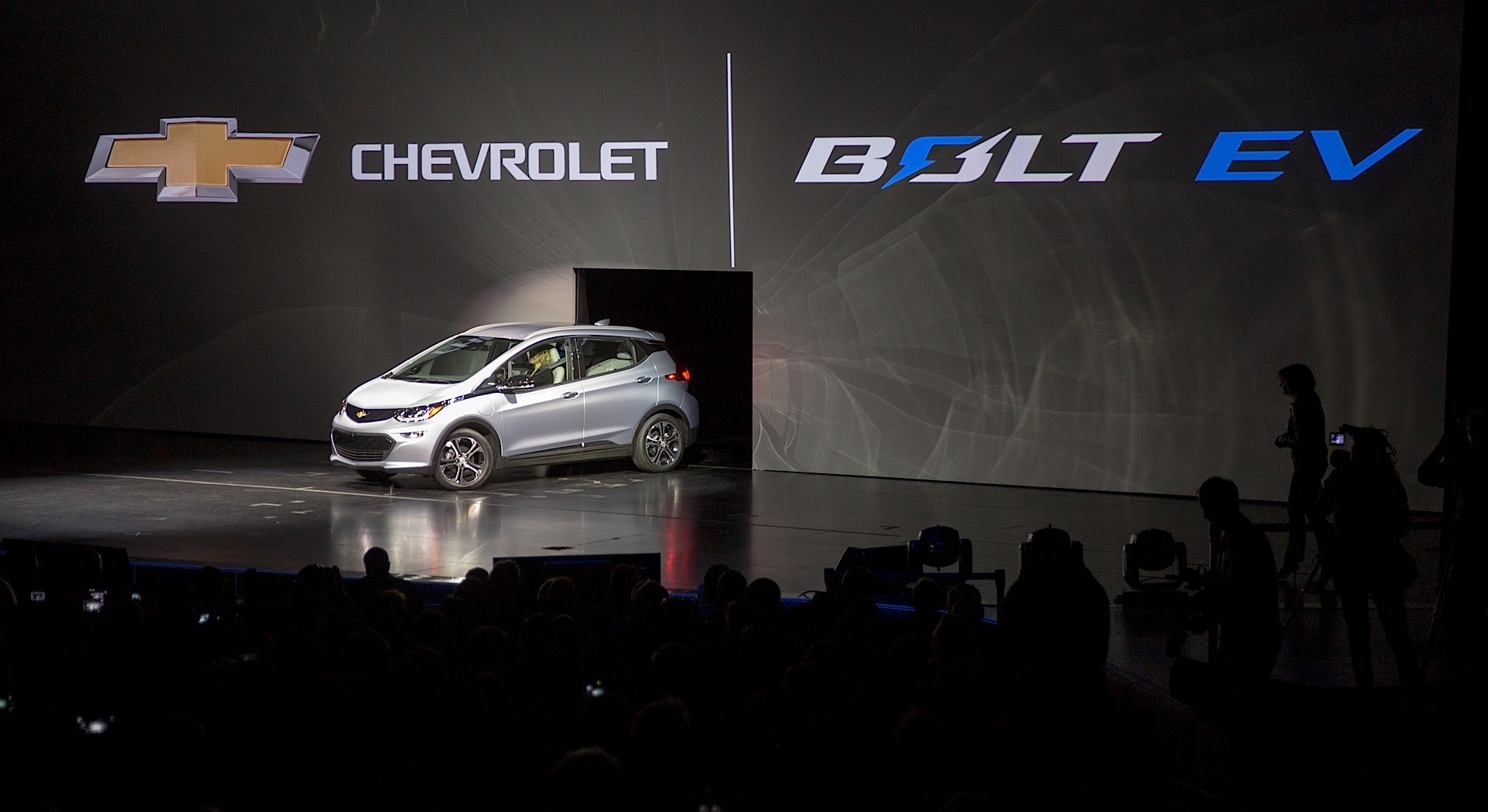Chevrolet Bolt's Battery Pack Replacement Costs Almost Half as Much as