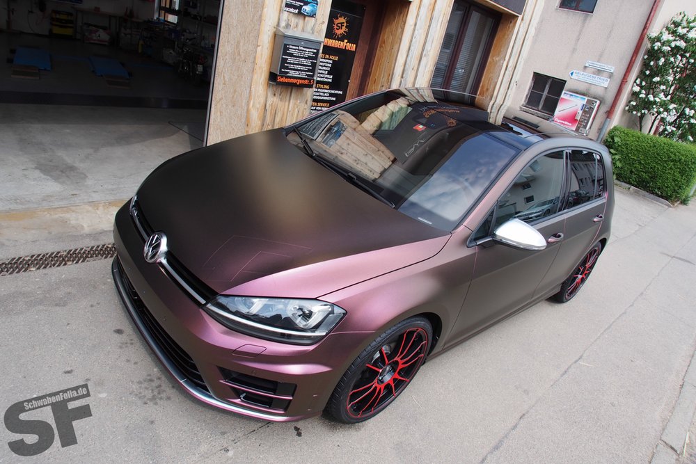 Golf 7 R Wrapped in Sparkling Berry Matte.