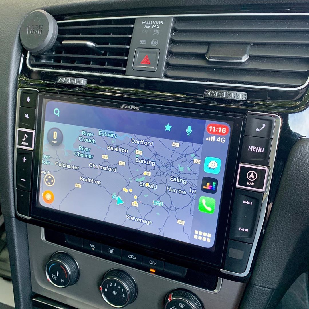 Google Maps Feels Like Home on This Volkswagen Golf 7 with Android
