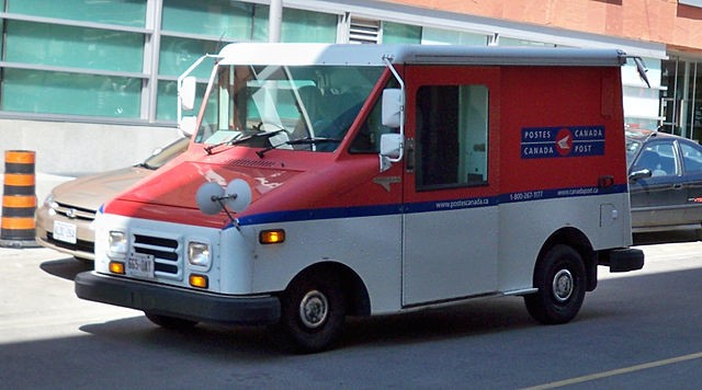 Grumman LLV Mail Truck: A Miserable Tin Can Designed by a Fighter Plane  Company - autoevolution