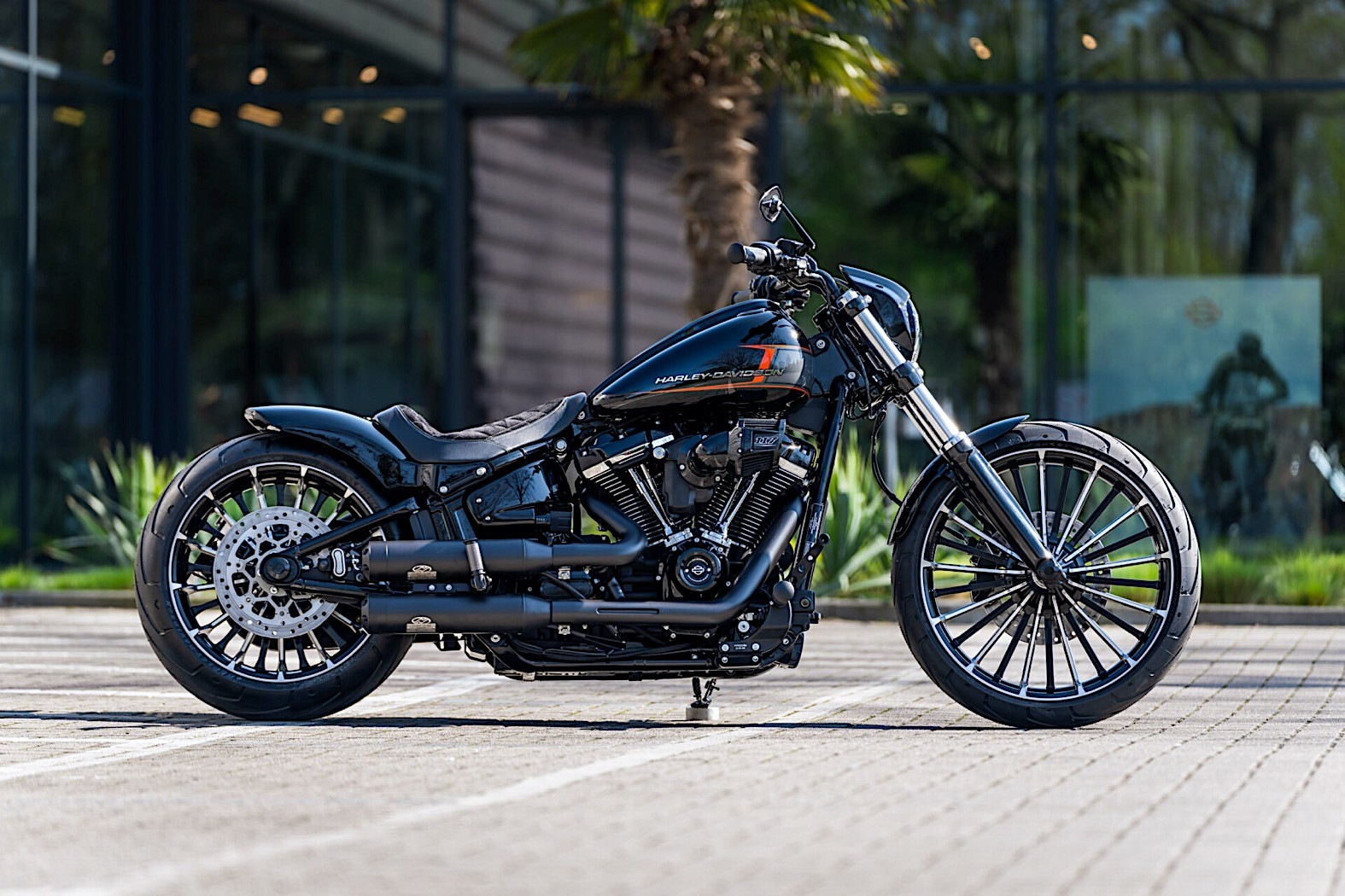 Harley-Davidson Devil 23 Could Very Well Be the World's First Custom  Breakout 117 - autoevolution