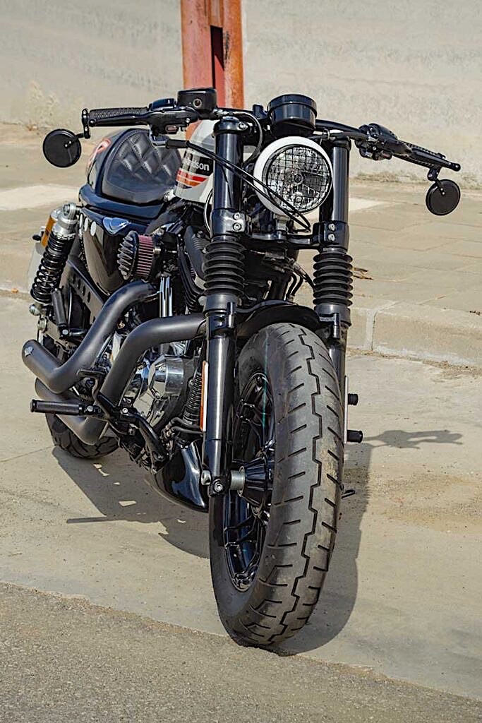 Harley-Davidson Forty-Eight Tries Its Hand at Being a Cafe Racer ...