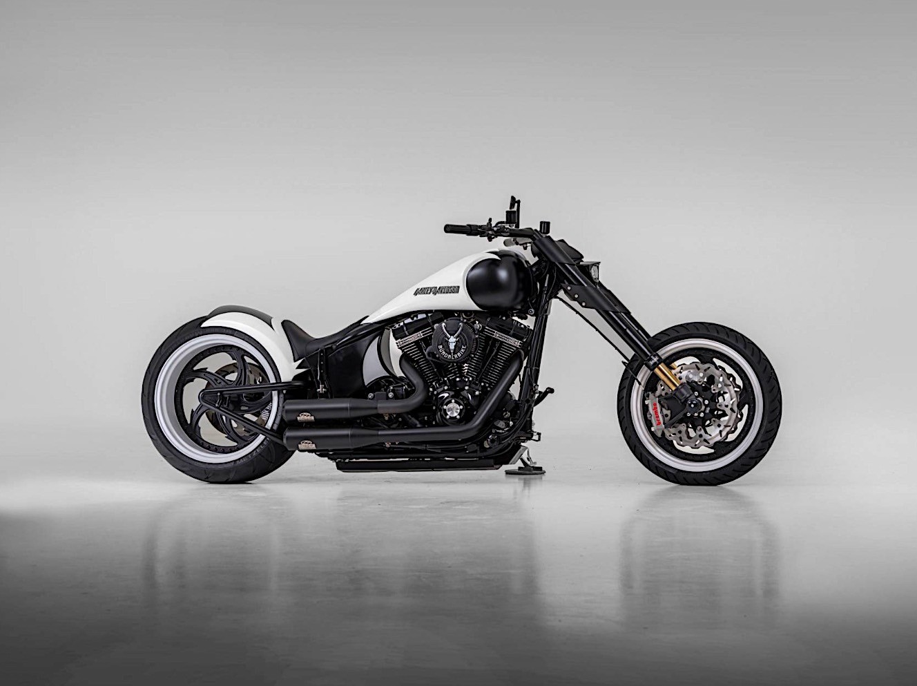 HarleyDavidson Softail Standard 2020 chính thức ra mắt kèm giá bán   Motosaigon