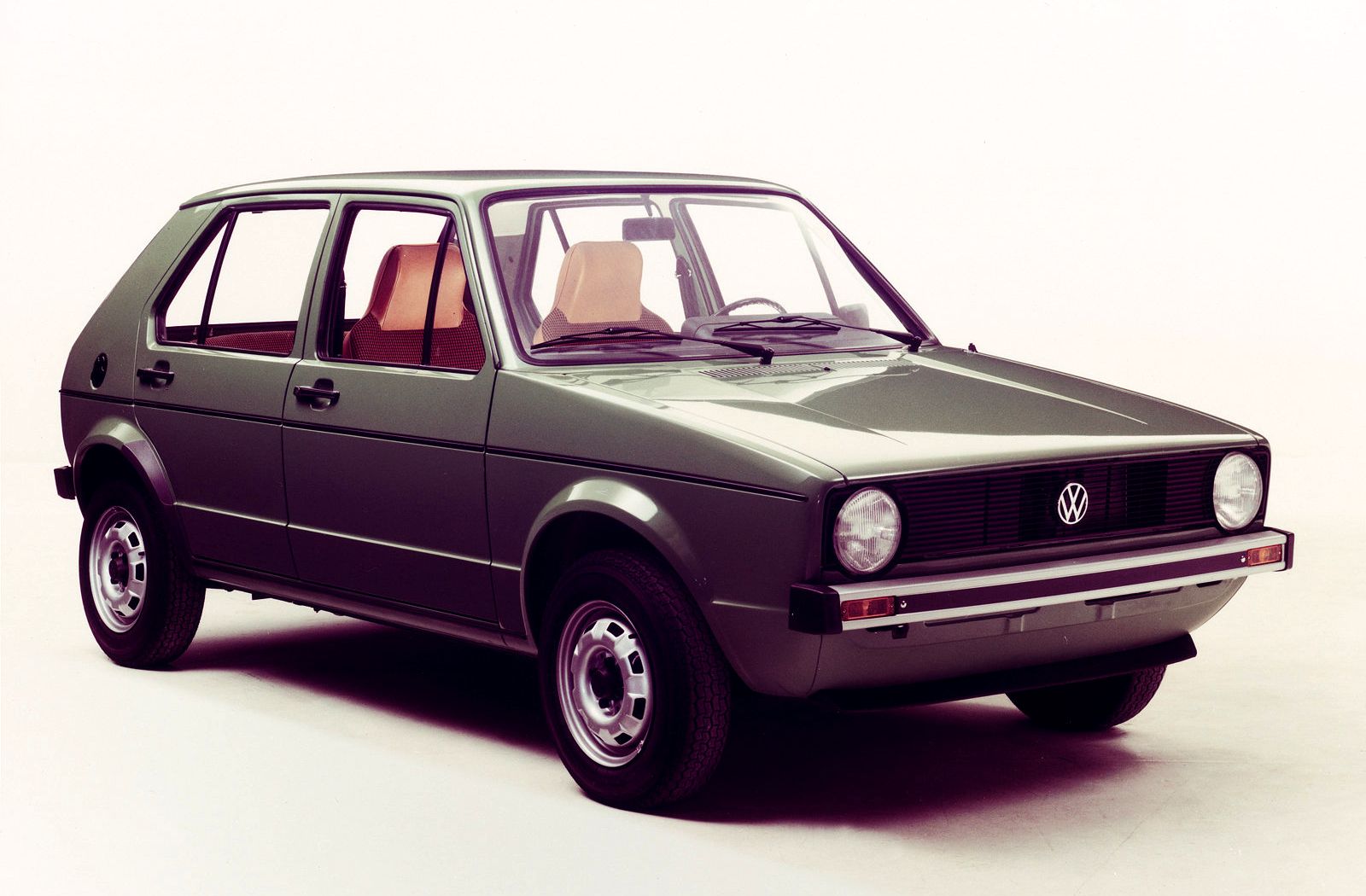 Arab Luchtvaartmaatschappijen Botsing Here Are Five Interesting Facts About the VW Golf You Probably Never Knew -  autoevolution