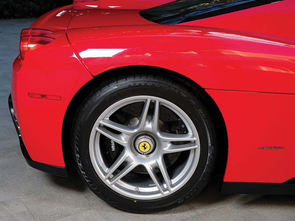 Fashion Designer Hilfiger's Ferrari Enzo Heading to Auction - autoevolution