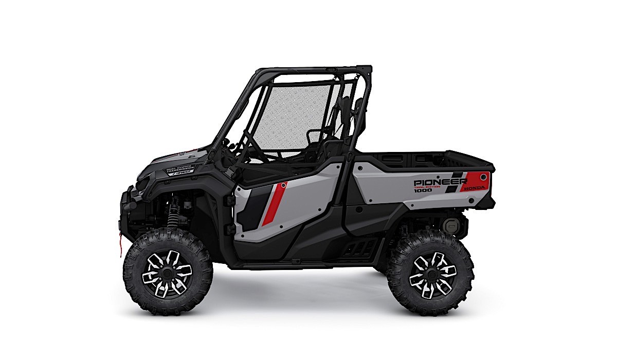 honda-pioneer-side-by-sides-return-for-2022-to-haunt-america-s-trails