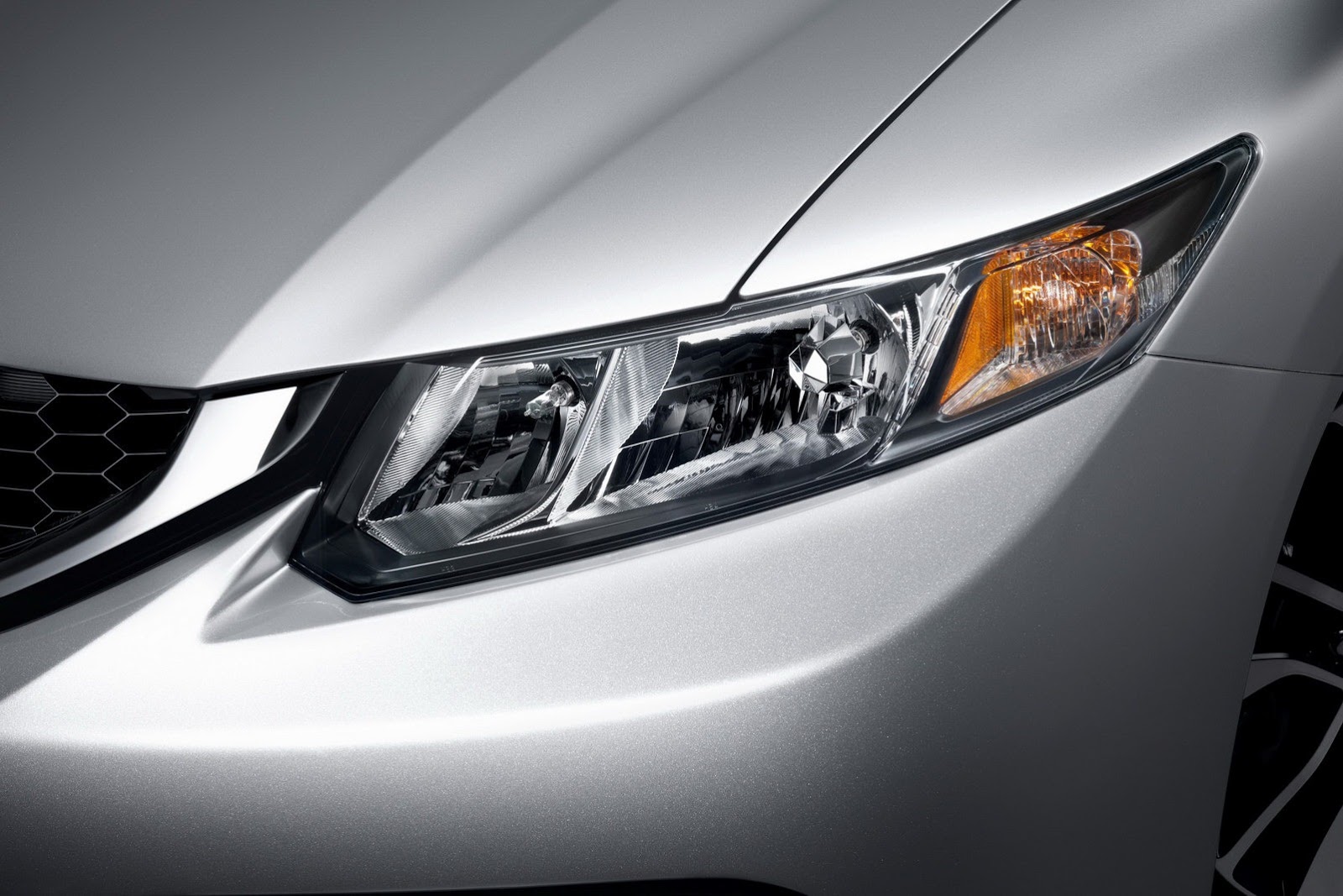 Honda Refreshes Civic for 2013 with New Grille and Added Kit ...