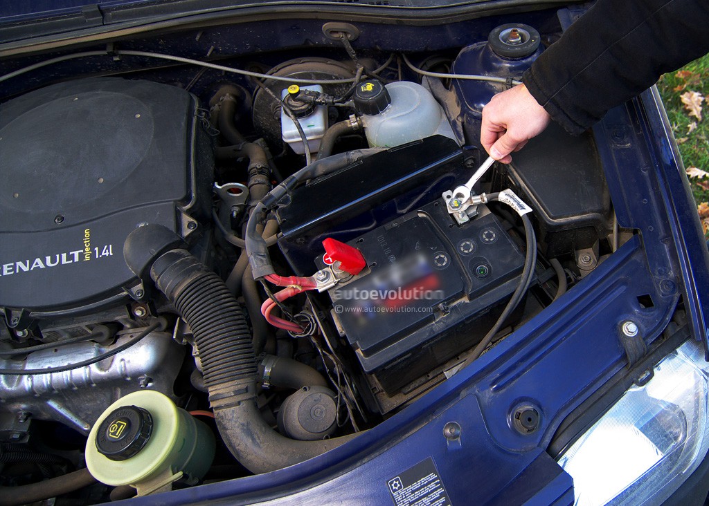 How to Replace Your Car Battery - autoevolution