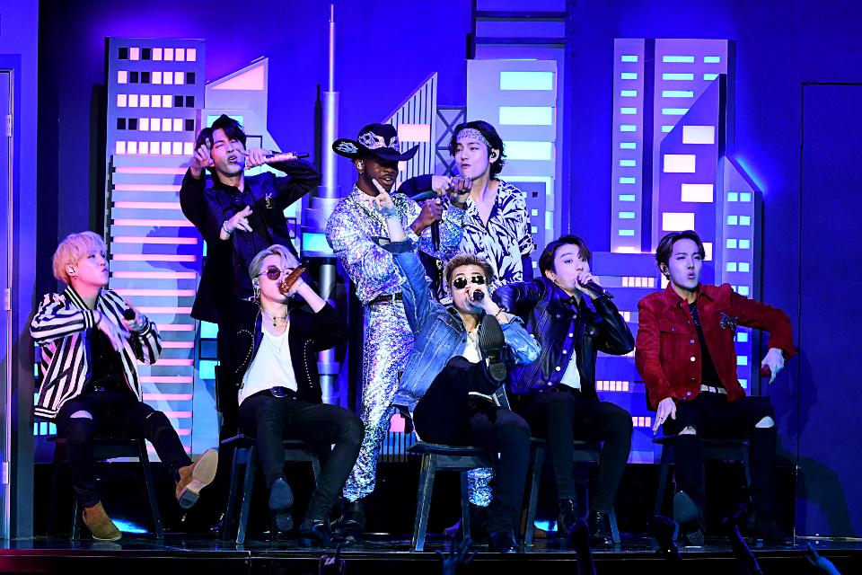 Hyundai NEXO takes BTS to Grammy Awards