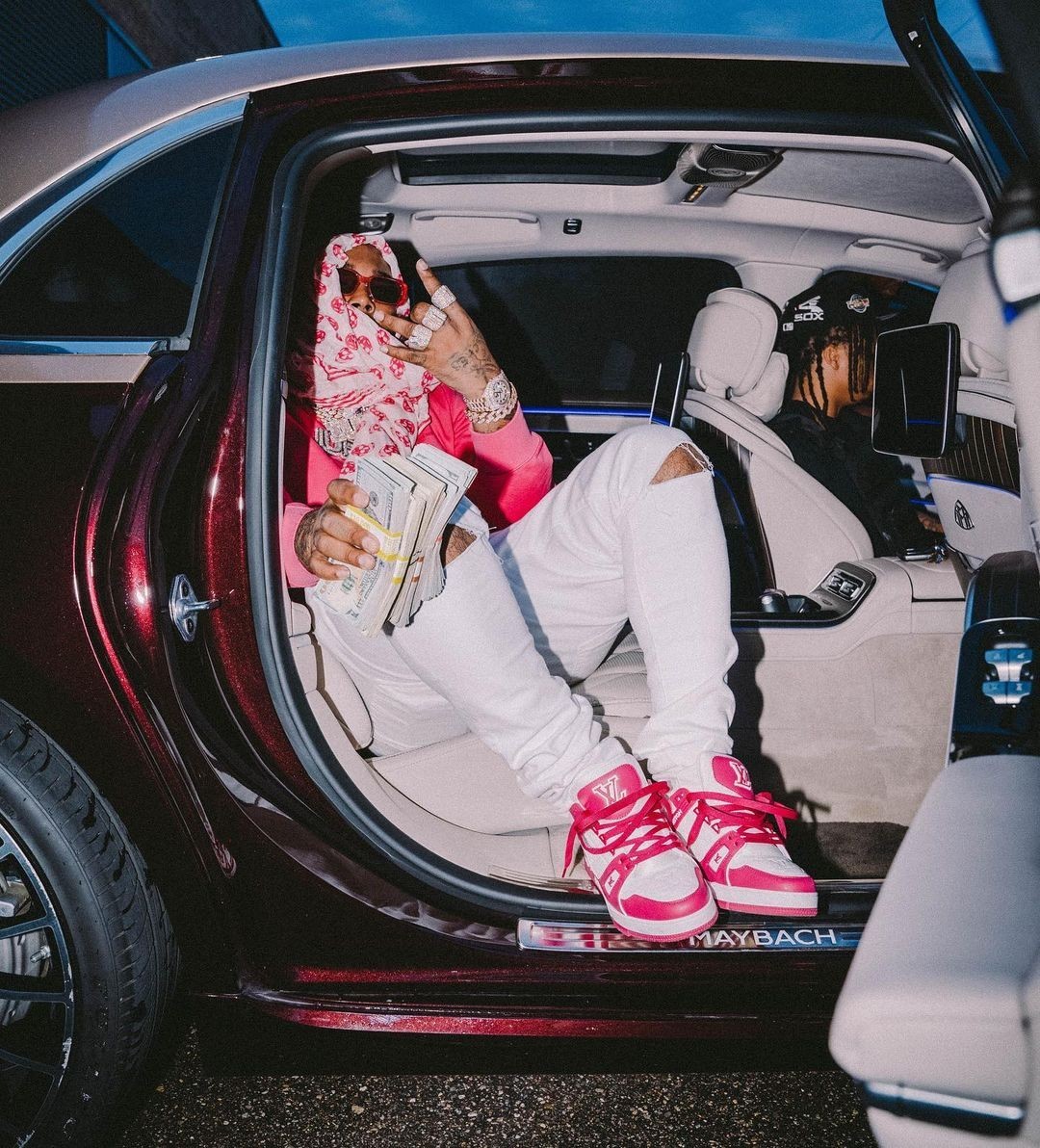 Icewear Vezzo Fits His Two-Tone Mercedes-Maybach S-Class With Silver 22 ...