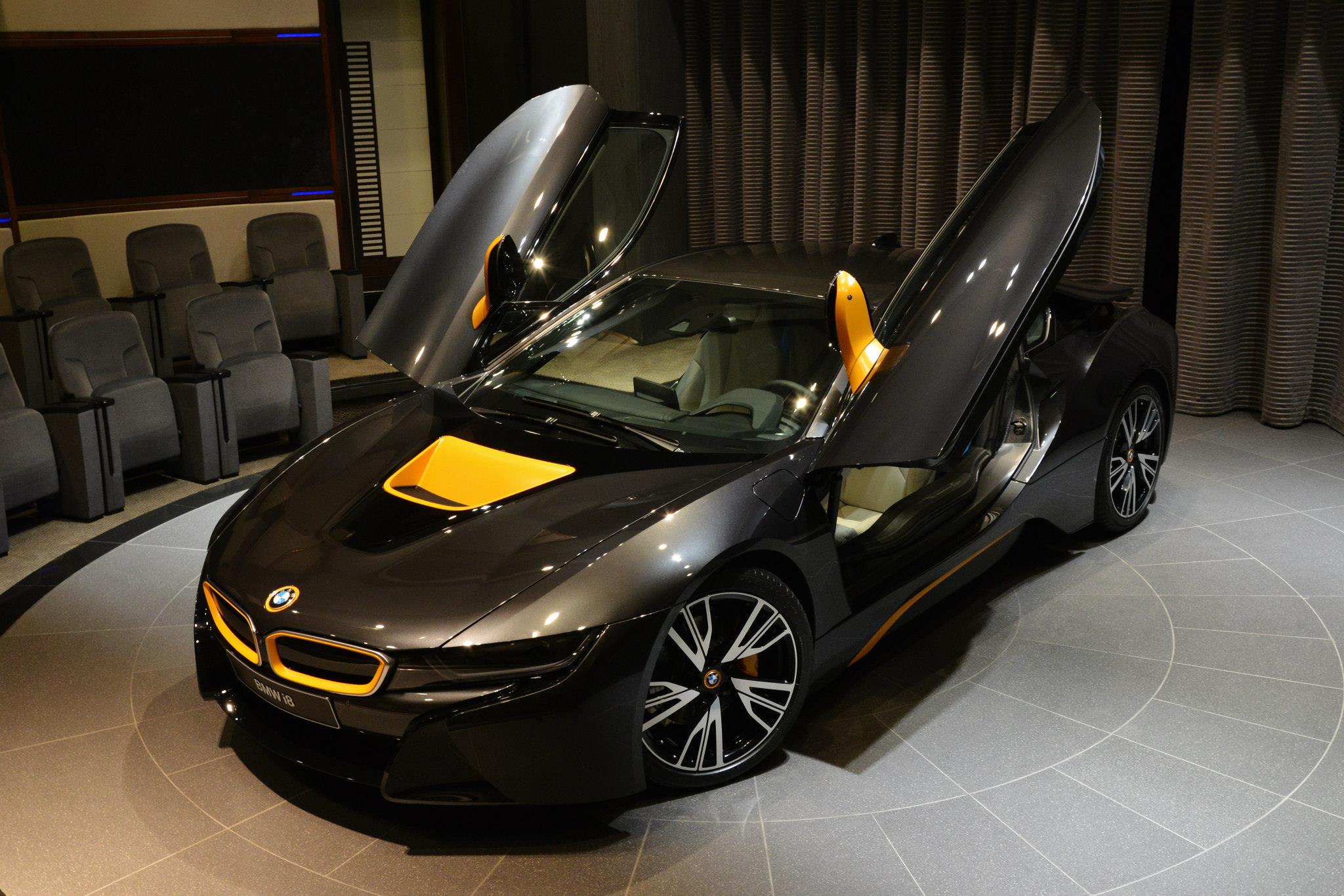 Individual BMW i8 with Yellow Highlights Shows Up in Abu 
