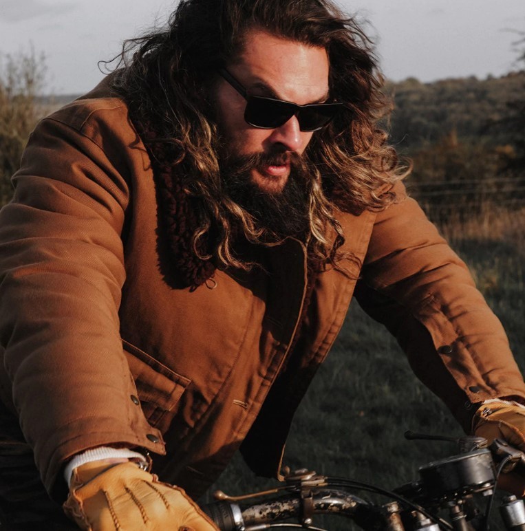 It's Not a Jason Momoa Photoshoot If He's Not on a Harley-Davidson ...