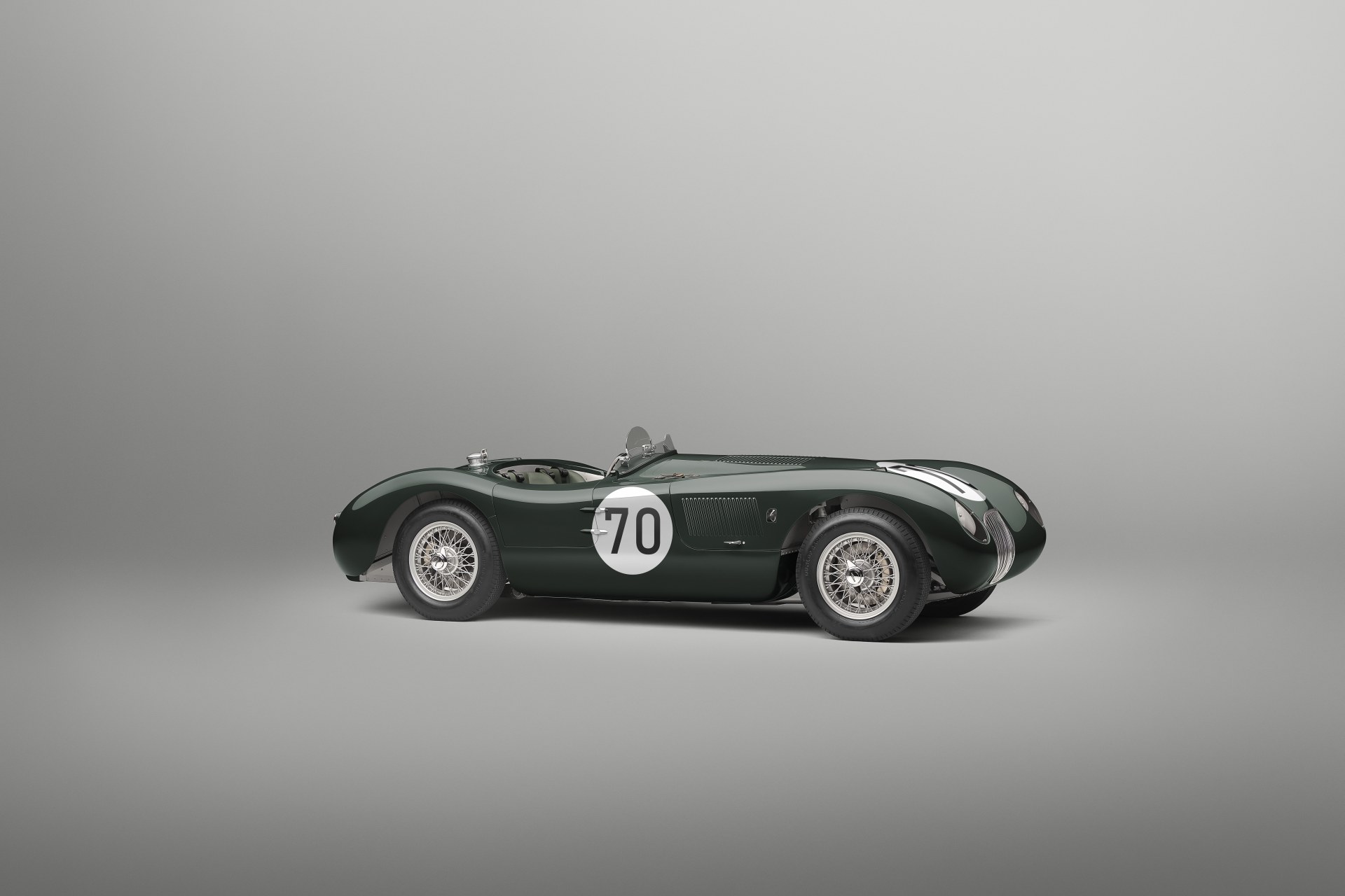 Jaguar C-Type continuation car brings back 1950s racing icon
