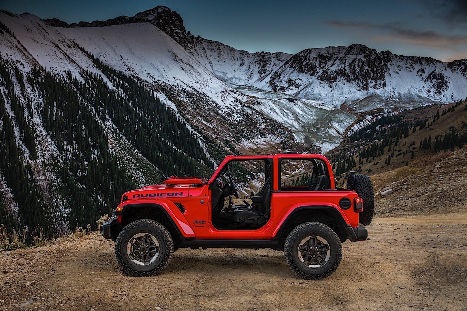 Jeep Recalls Manual Wrangler and Manual Gladiator, Remedy Not Yet Available  - autoevolution