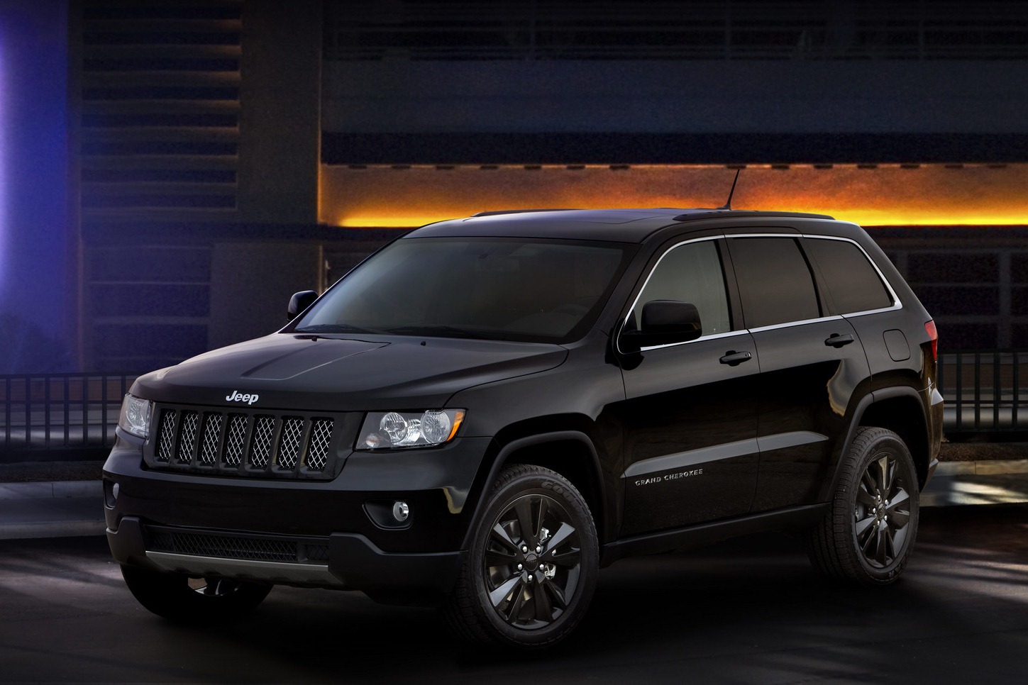 Jeep Unveils Nameless All-Black Jeep Grand Cherokee - autoevolution 2006 Jeep Grand Cherokee 4.7 Towing Capacity