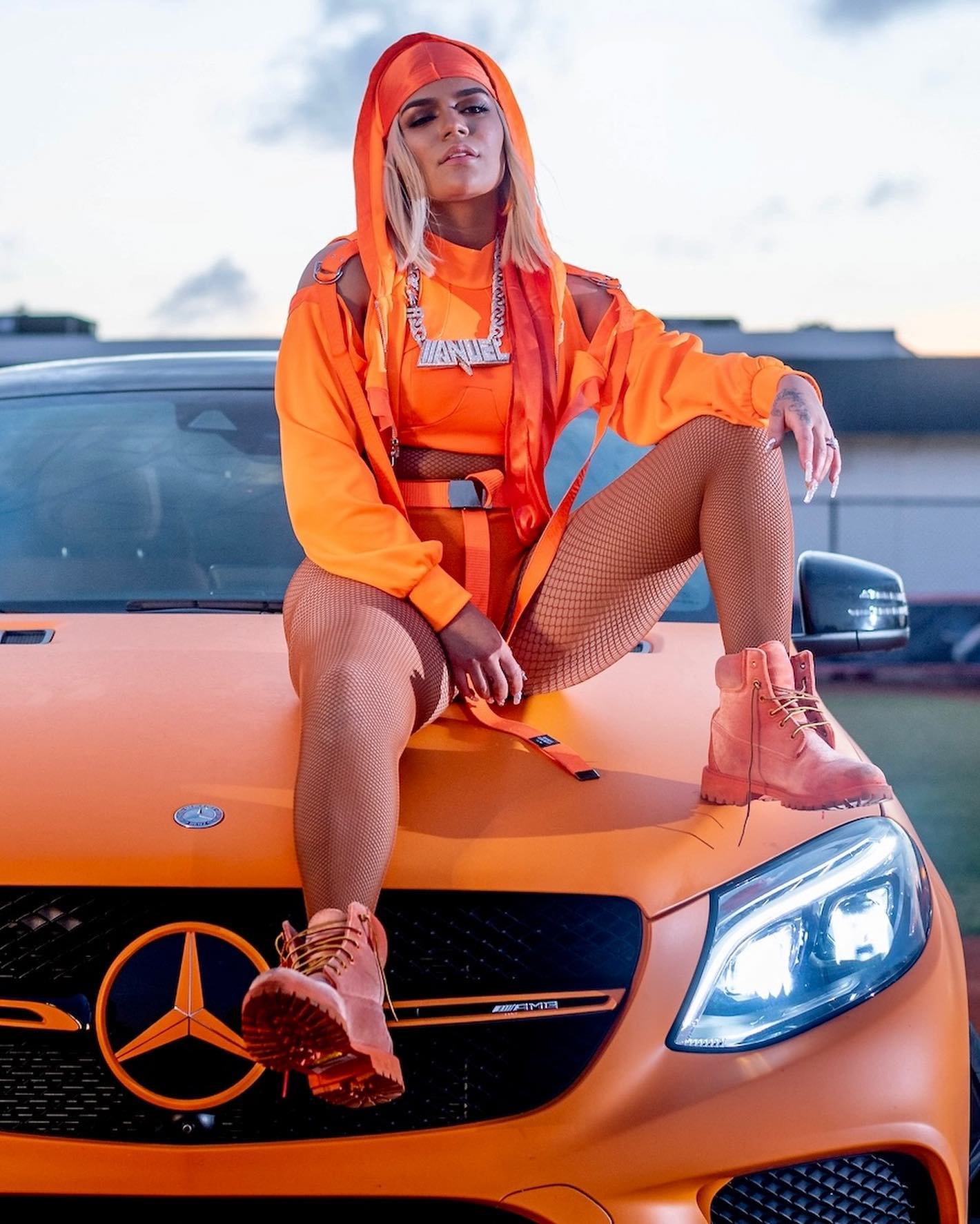 Louis Vuitton Outfit Of Karol G In Follow Ft. Anuel AA (2020)