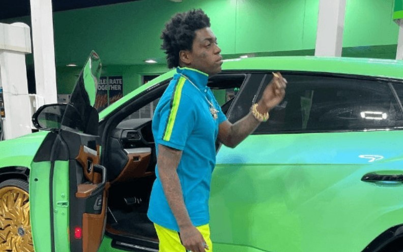 Kodak Black Matches Outfit to His Mercedes-Maybach GLS After Flying on  Gulfstream - autoevolution